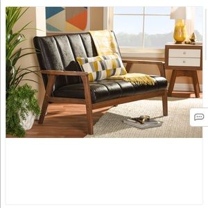 Baxton loveseat like new( make an offer)